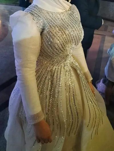 فستان سواريه ينفع خطوبه لونه بيج فاتح في الهرم, الجيزة - 4,000 EGP