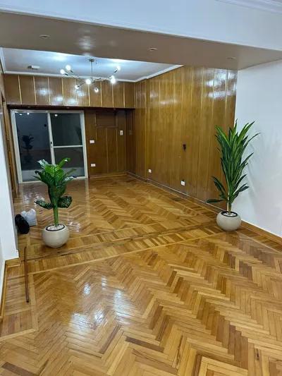 شقة للبيع في المعادي في مكان قريب من كل الخدمات في المعادي القديمة, المعادي, القاهرة - 4,500,000 جنيه