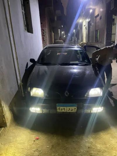 رينو ميجان 1995