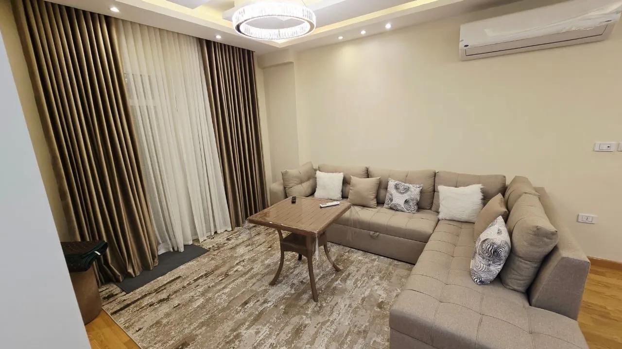 شقه للايجار مفروشه تحفه في مدينتي b7