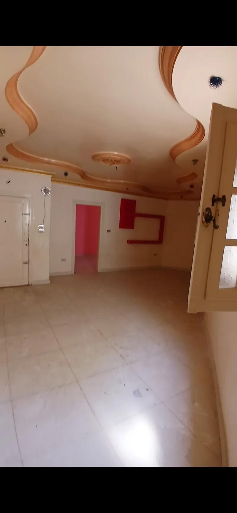 شقة للبيع في دمنهور