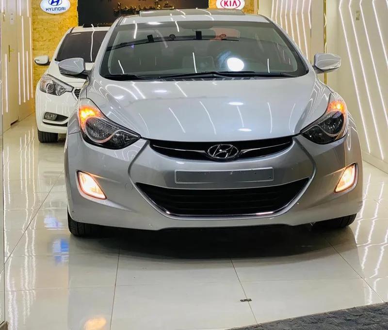 هيونداي افانتي 2011