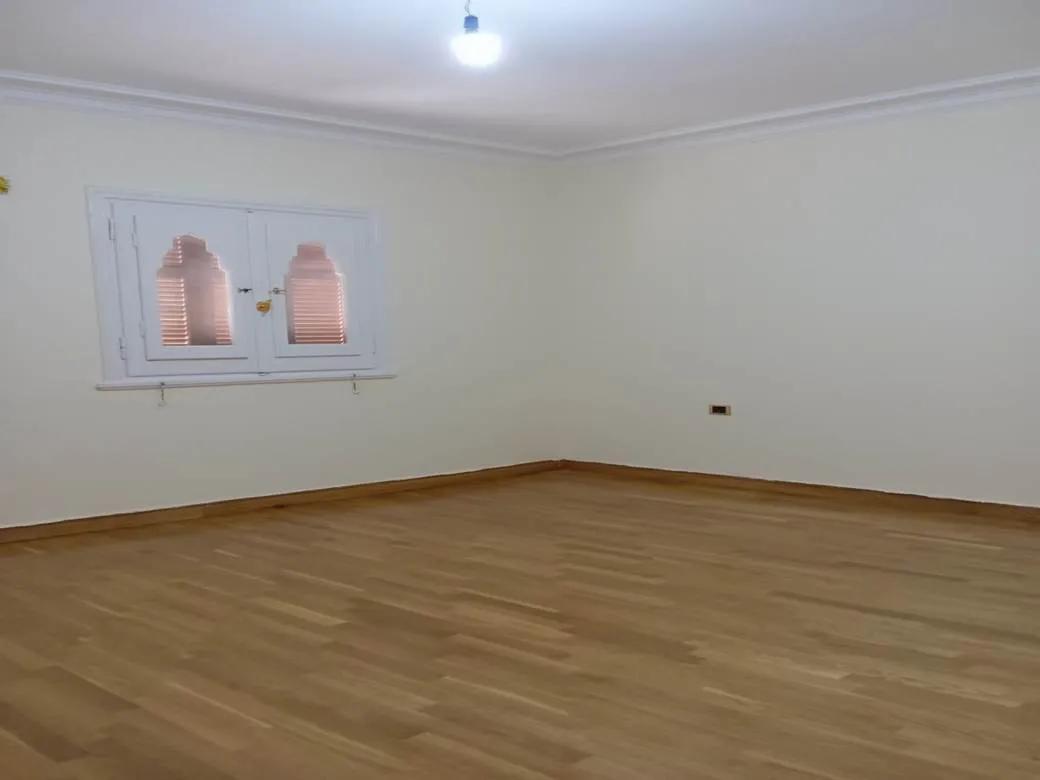 مقر اداري للايجار في مصر الجديدة 300 متر رخصة اداري في موقع مميز