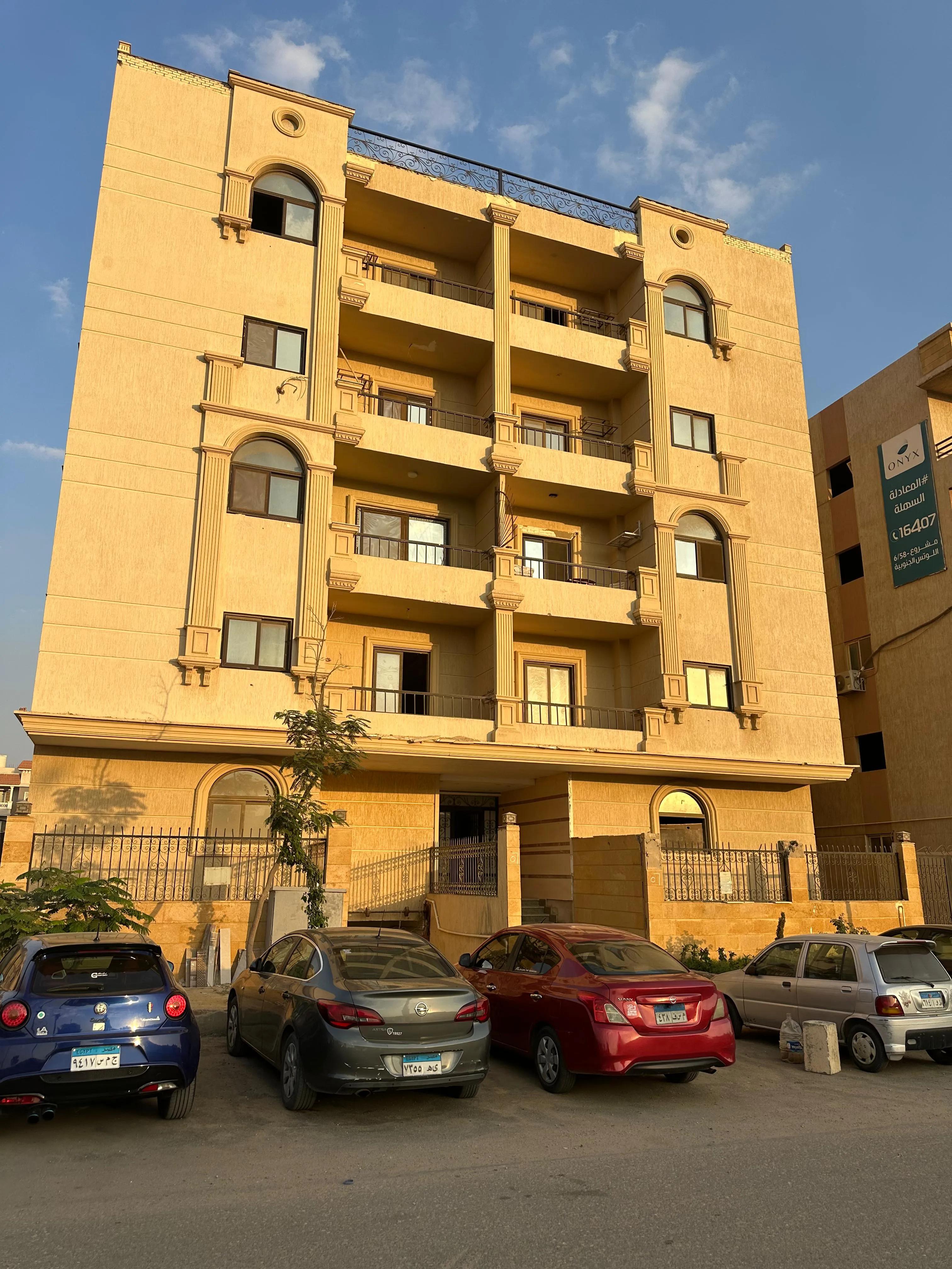 🏡 شقة مميزة للبيع في اللوتس الجنوبية – التجمع الخامس