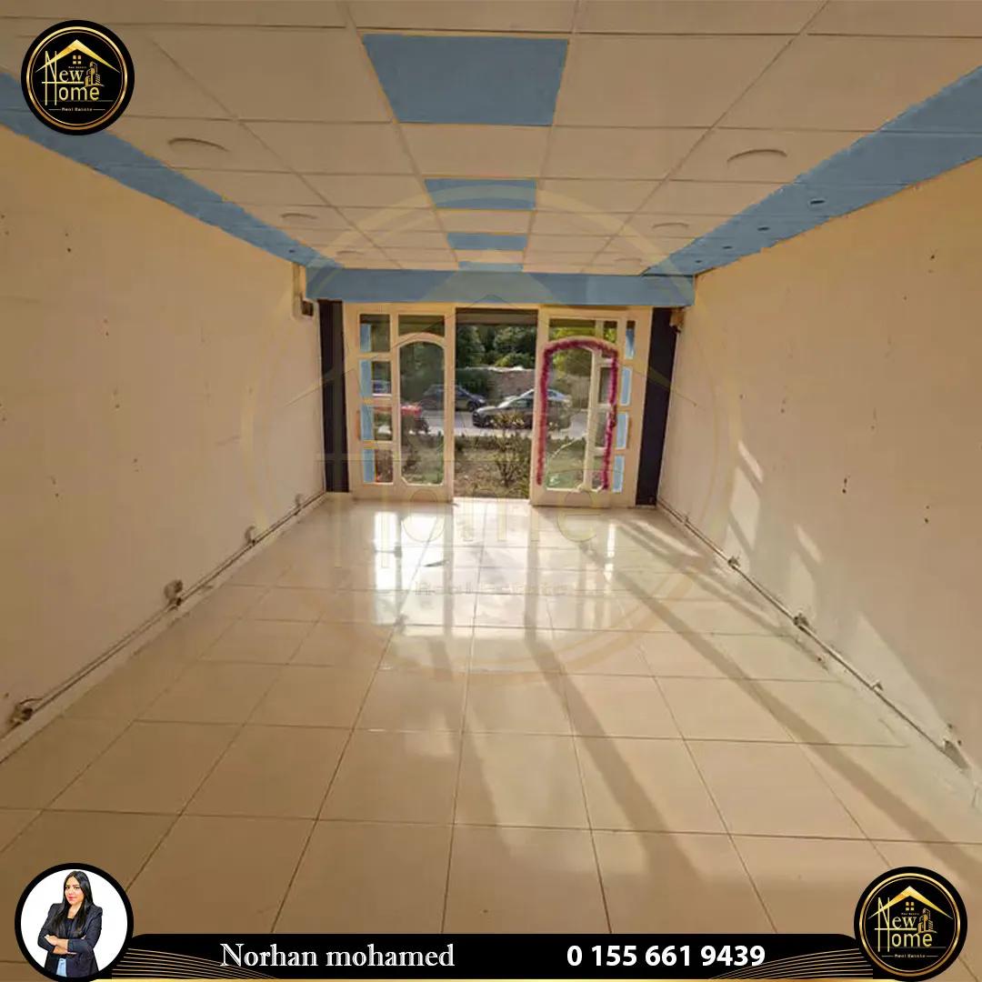 محل للبيع 30 م - سموحة