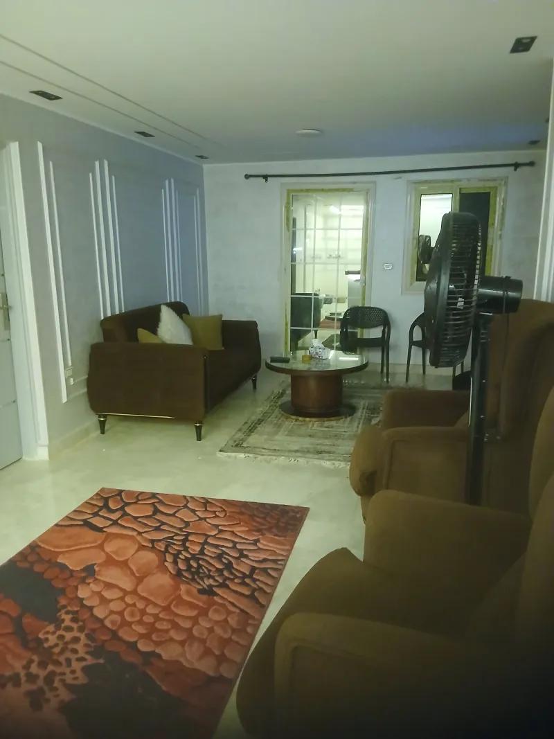 روف مفروش للايجار امام بوابه الاهرامات الجديدة