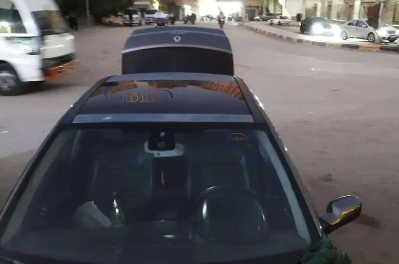 رينو ميجان 2005