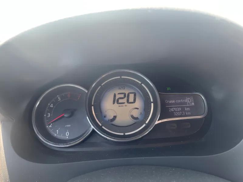 رينو فلوانس 2016