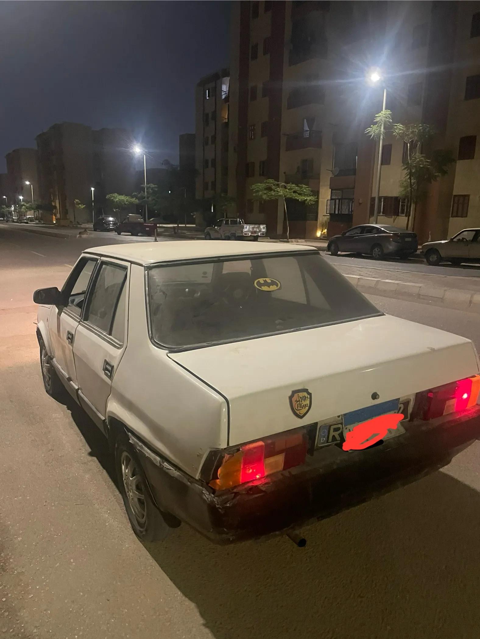 عربيه فيات ريجاتا موديل 1986