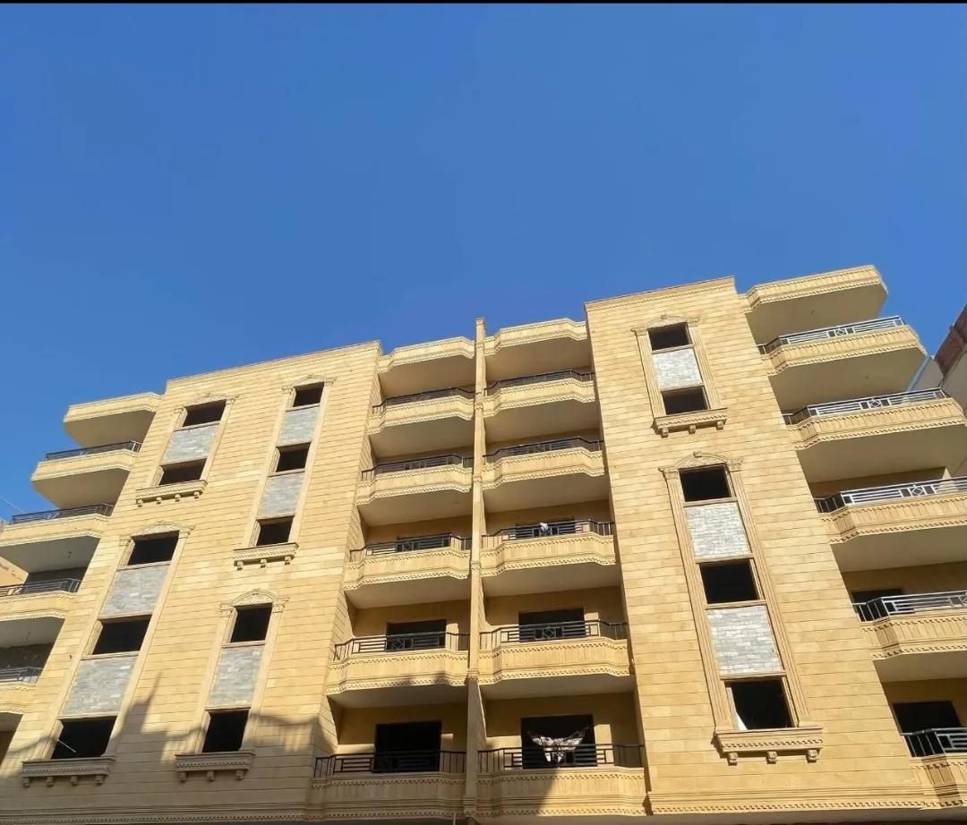 🌟 ابدأ حياة جديدة في شقة 90م بمقدم بسيط وتقسيط مريح جدًا!