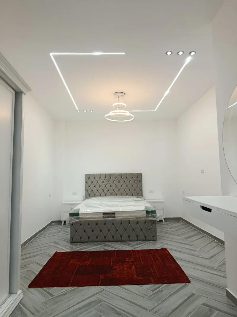 للإيجار شقة مفروشة أول سكن في الشيخ زايد