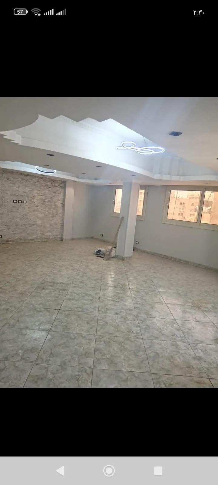 شقه لقطه للبيع المنطقه الثامنه مدينه نصر