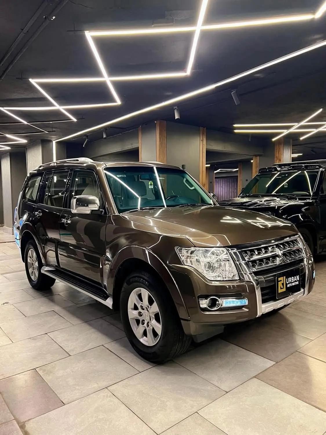 ميتسوبيشي باجيرو 2021