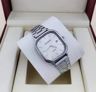 ساعه كاسيو مربعه رجالي و حريمي في أبو قير, الإسكندرية - 320 EGP