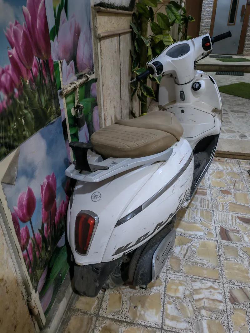 اسكوتر كى واى فرسيليا