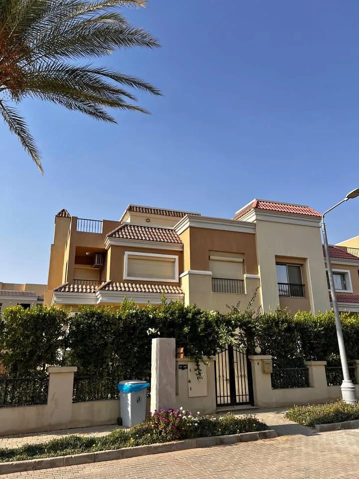 فيلا للبيع بفيو علي الاجون بمقدم10%