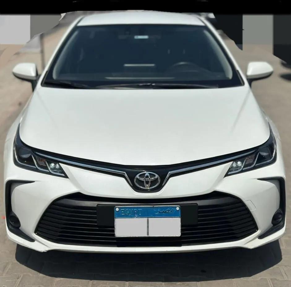 تويوتا كورولا موديل 2021 الفئة الاولى