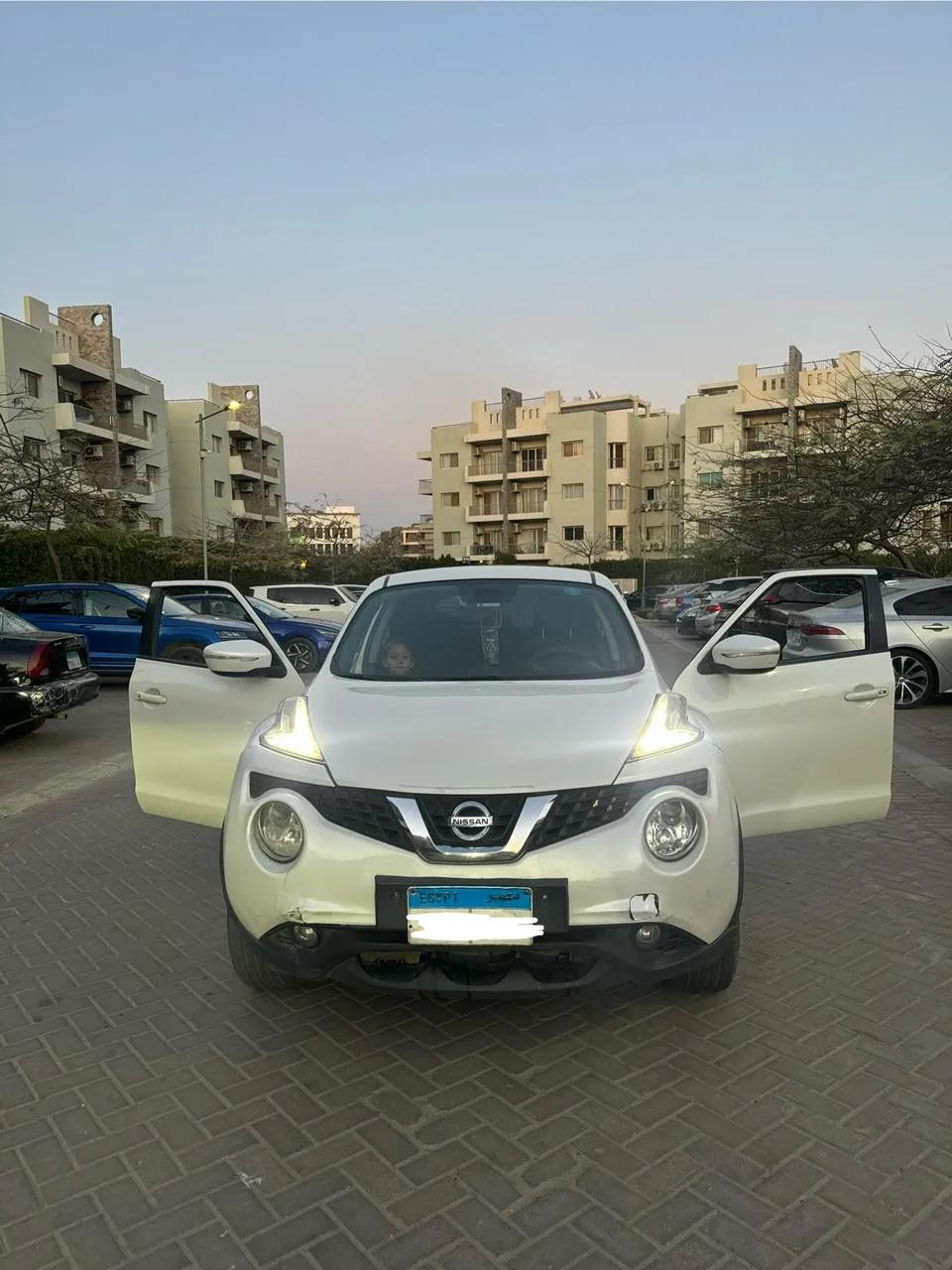 نيسان جوك موديل 2015