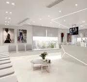 للبيع عياده استلام9شهور في القاهره الجديده قسط علي 4 سنين