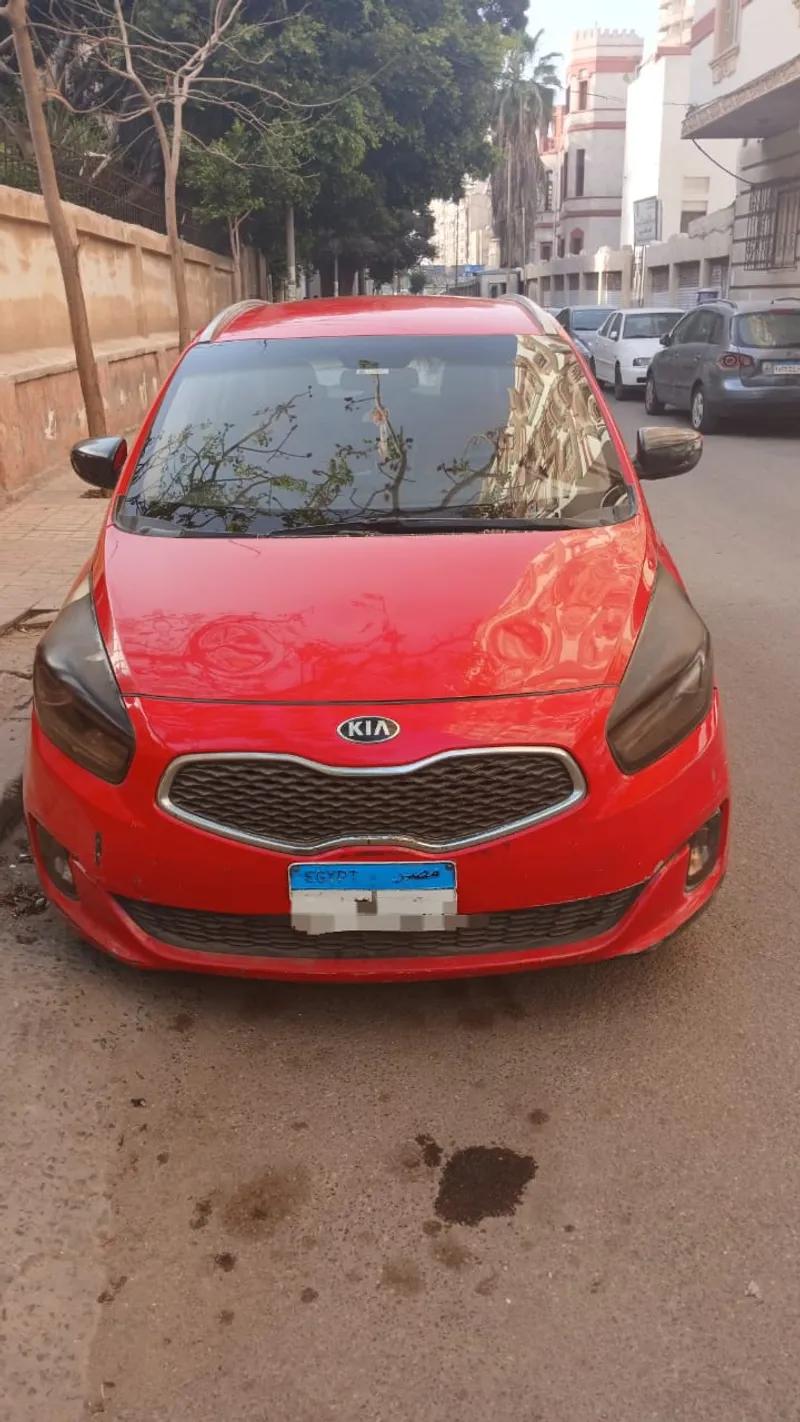 كيا كارينز 2015