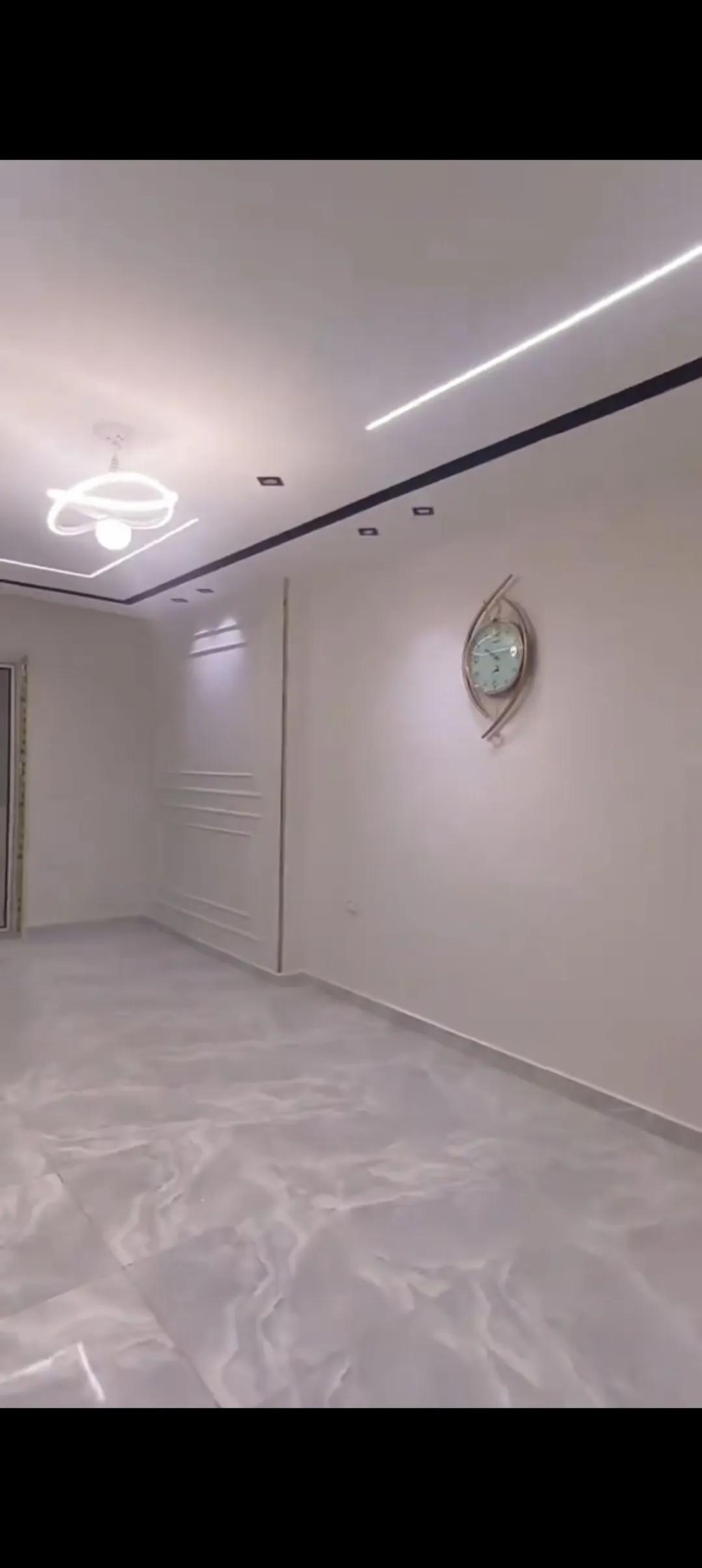 شقه للبيع ...