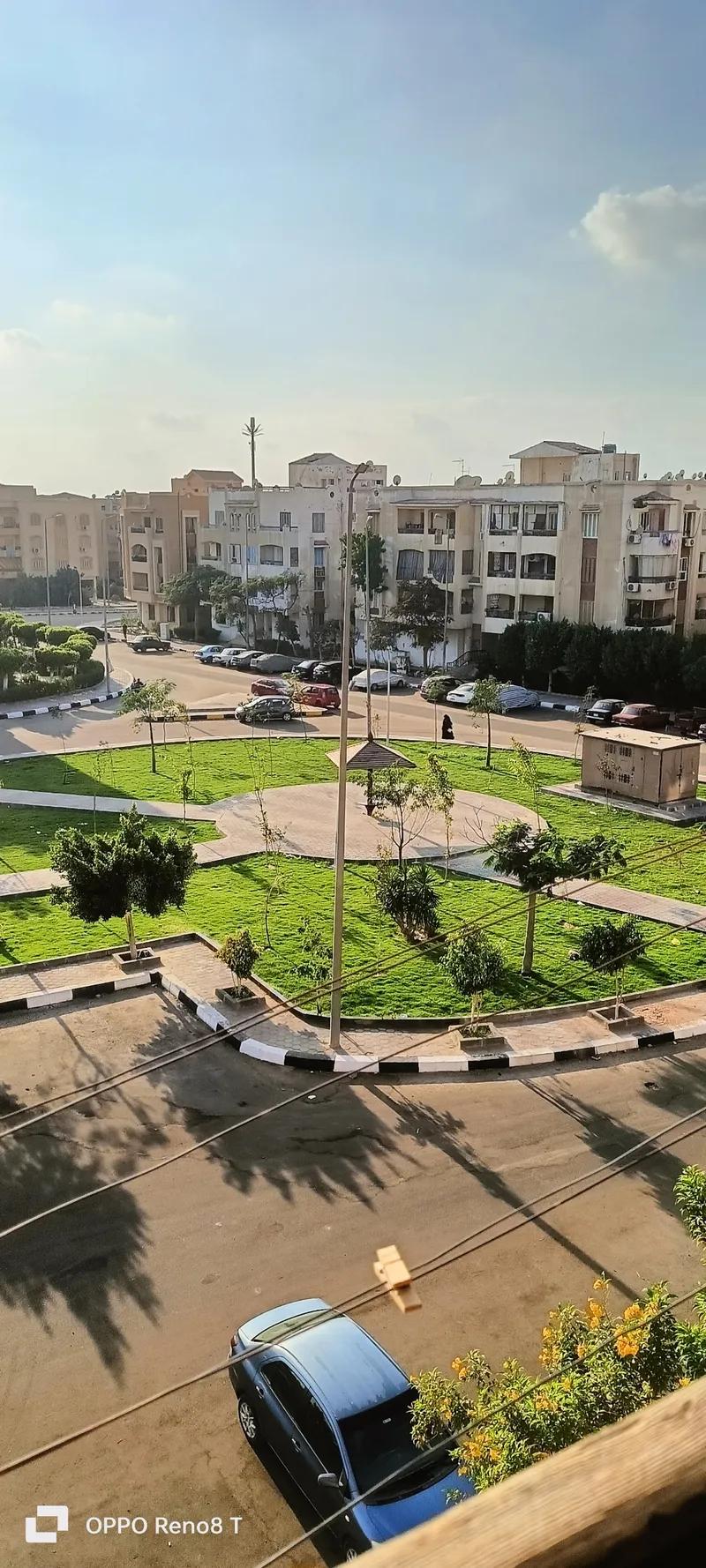 شقة للبيع في مدينة العبور