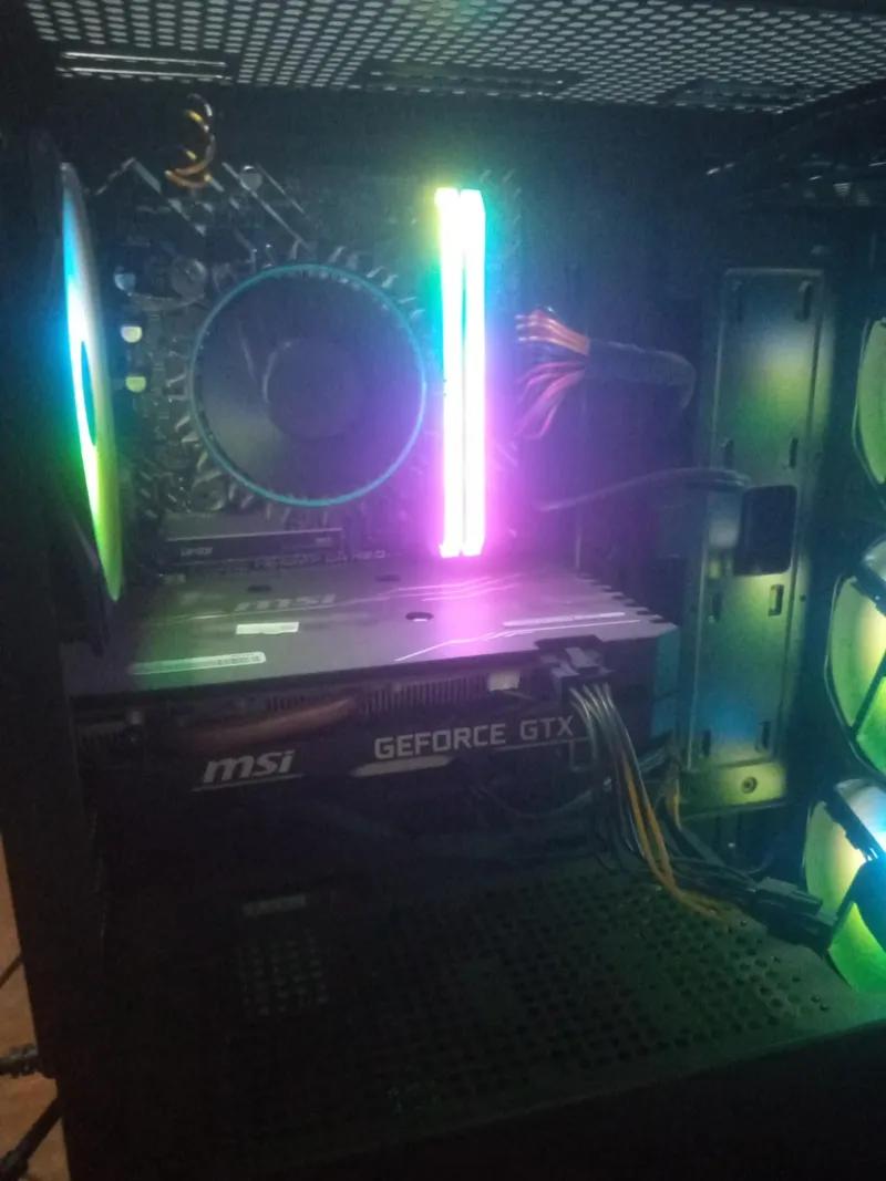 PC استعمال اسبوعين في مدينة أسيوط, أسيوط - 21,500 EGP