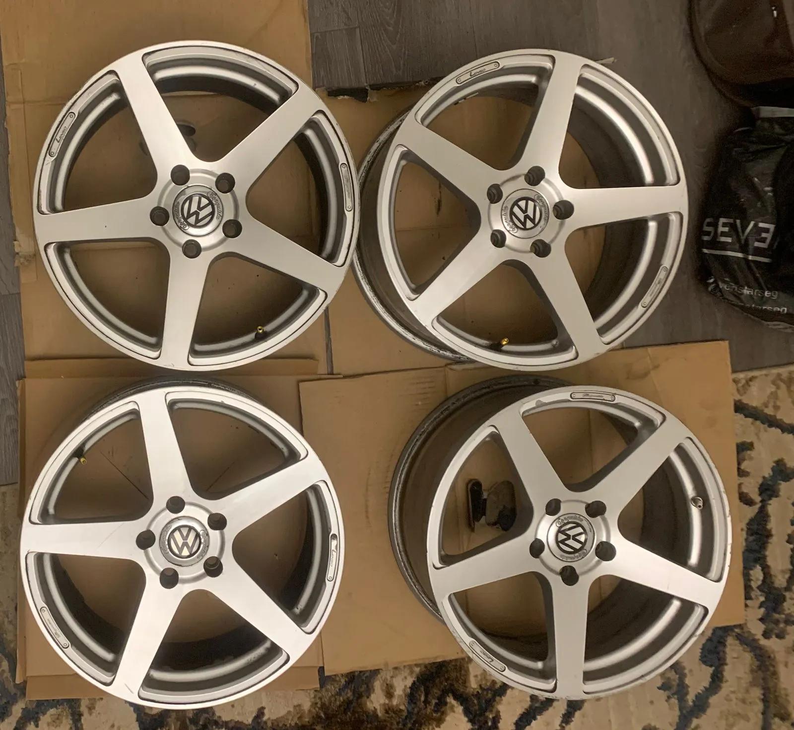 جنط ١٧ بدون شروخ او لحمات تايلاندي