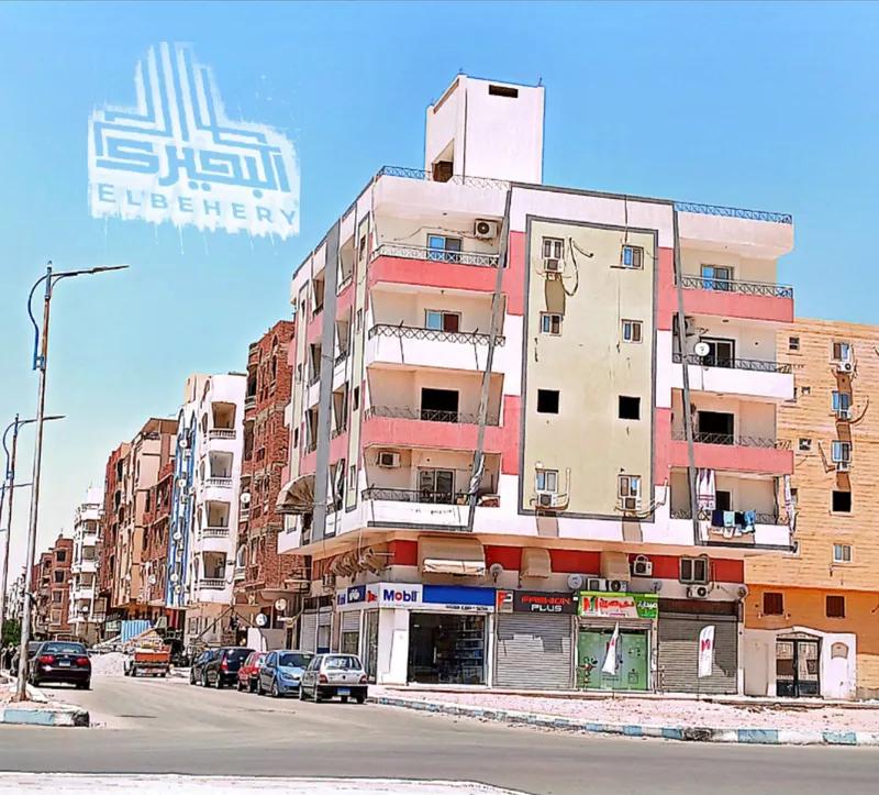 محل للبيع في السلام١