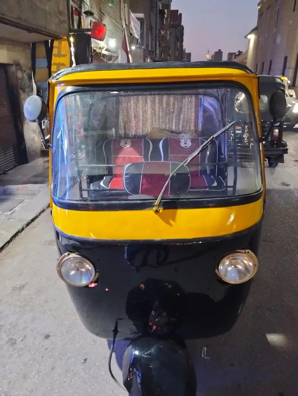 توكتوك بجاج 2013