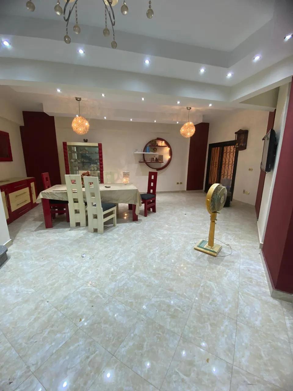 دوبليكس متشطبه بجاردن بحى النرجس عمارات