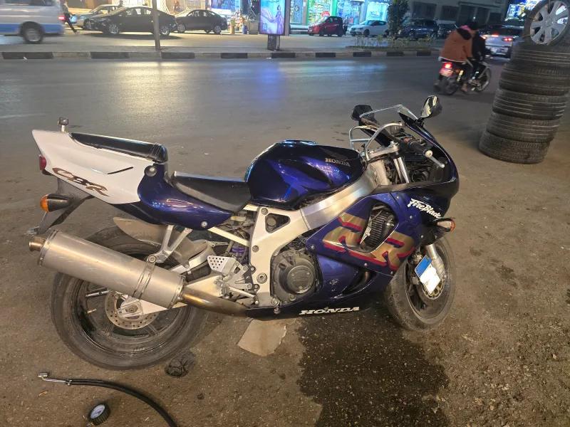 Honda 919 إفراج ومرخصة