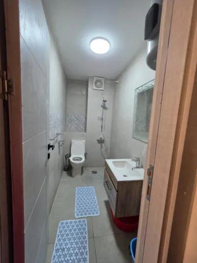 شاليه ب بورتو جولف عماره ٢٢٨ الدور الاول متاح ايجار شهريا ويوميا في بورتو جولف مارينا, منتجعات الساحل الشمالى, الساحل الشمالي, مطروح - 10,000 جنيه