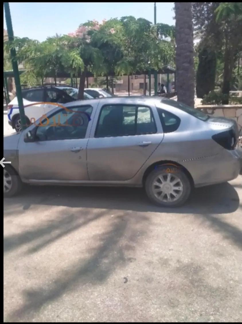 رينو سيمبول اوتوماتيك