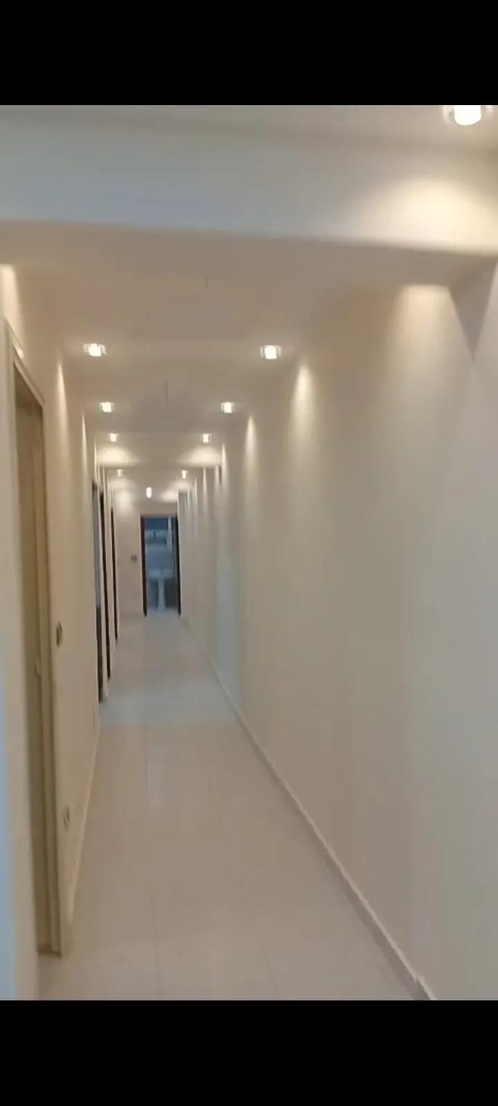 شقه للبيع سوبر لوكس الدور11تبعد عن مترو الف مسكن 5 دقائق جسرالسويس