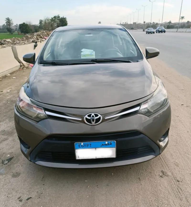 تويوتا ياريس 2015 أوتوماتيك حاله نادرة اعلى فئة