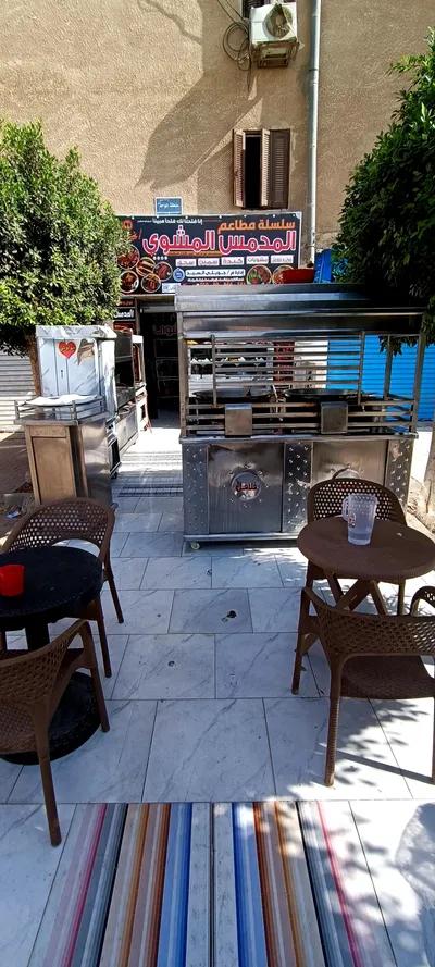 عده مطعم فول و فلافل كامله لي بيع في مدينة بدر, القاهرة - 200,000 EGP