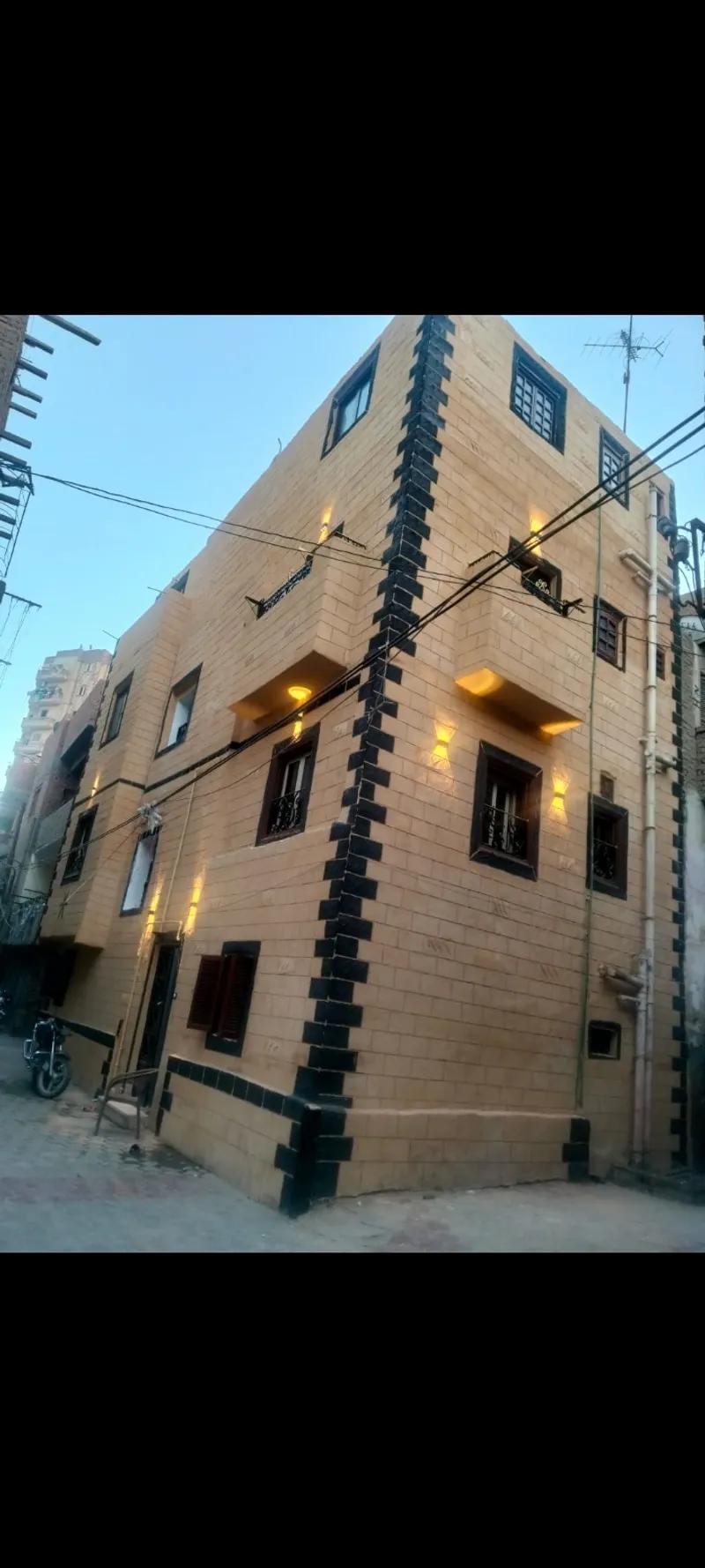 عمارة سكنية للبيع في مدينة الفيوم