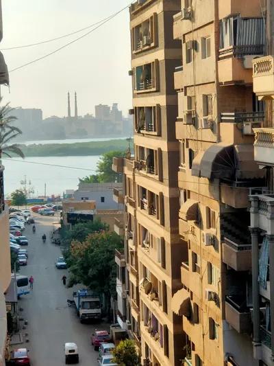 شقة للبيع بشارع الشيشينى كورنيش النيل في شبرا, القاهرة - 3,350,000 جنيه