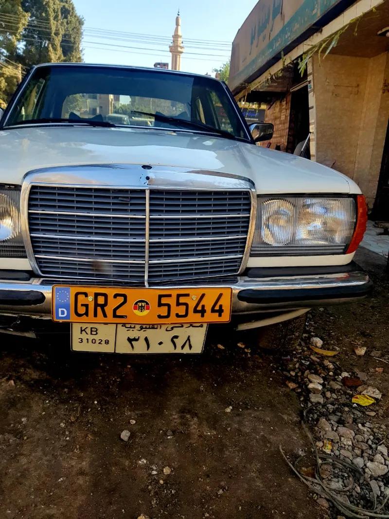 مرسيدس بنز أخرى 1978