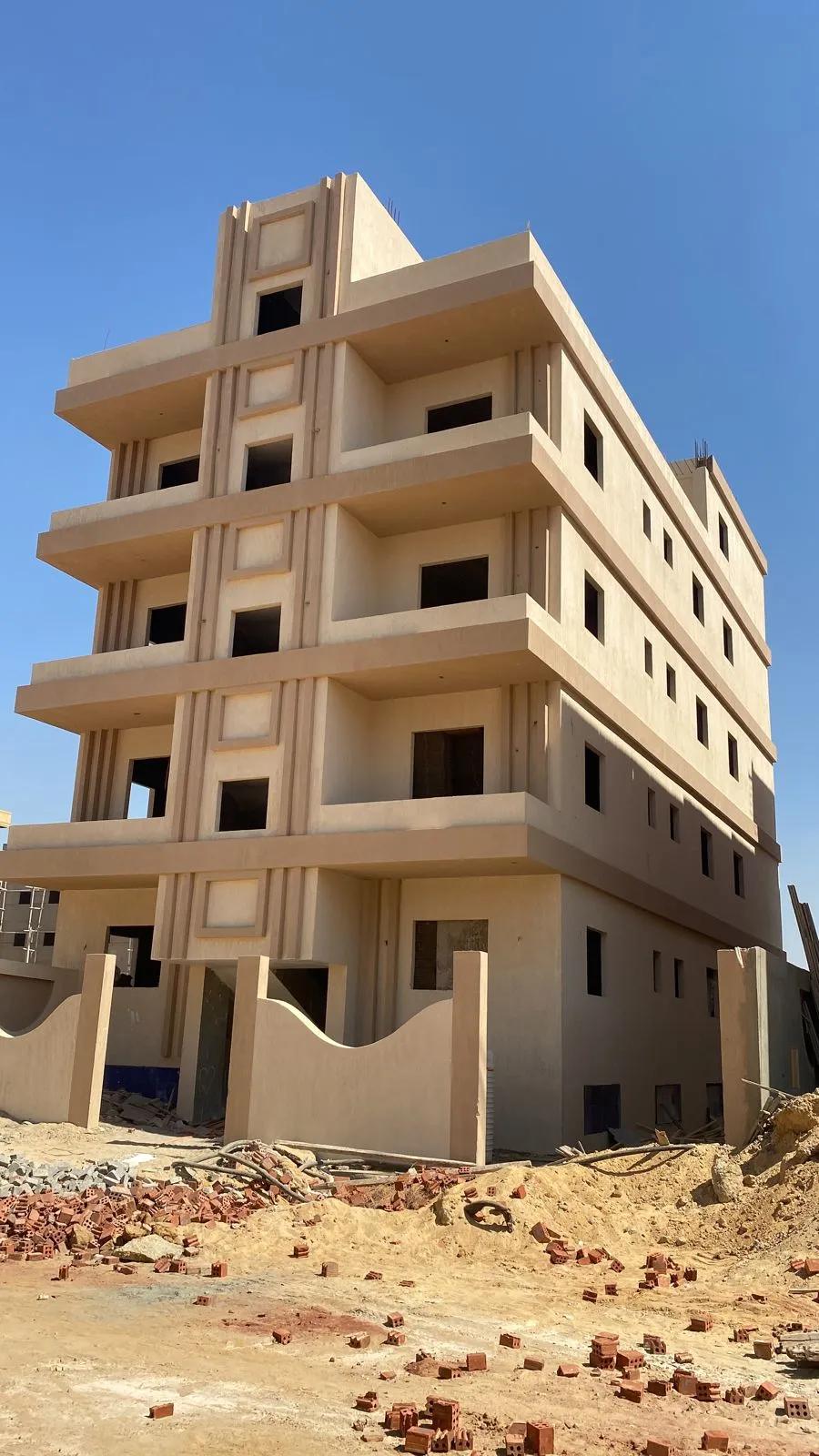 عماره للبيع ببدر الحى المتميز ..