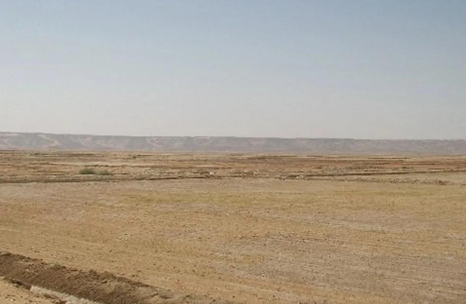 ارض للبيع ع طريق الوحات اكتوبر