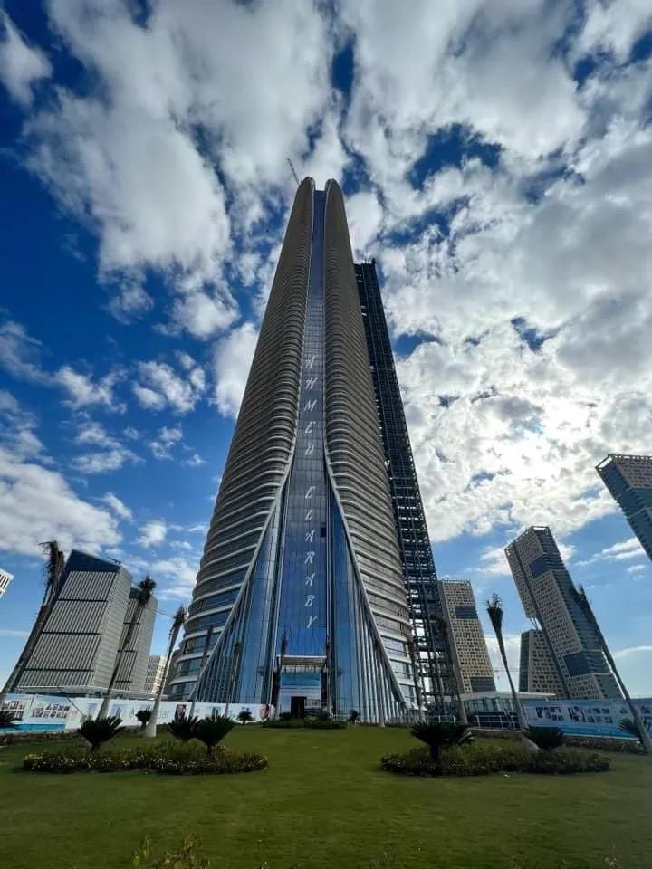 شقة فاخرة للبيع بالعاصمة الإدارية الجديدة – جاهزة للسكن