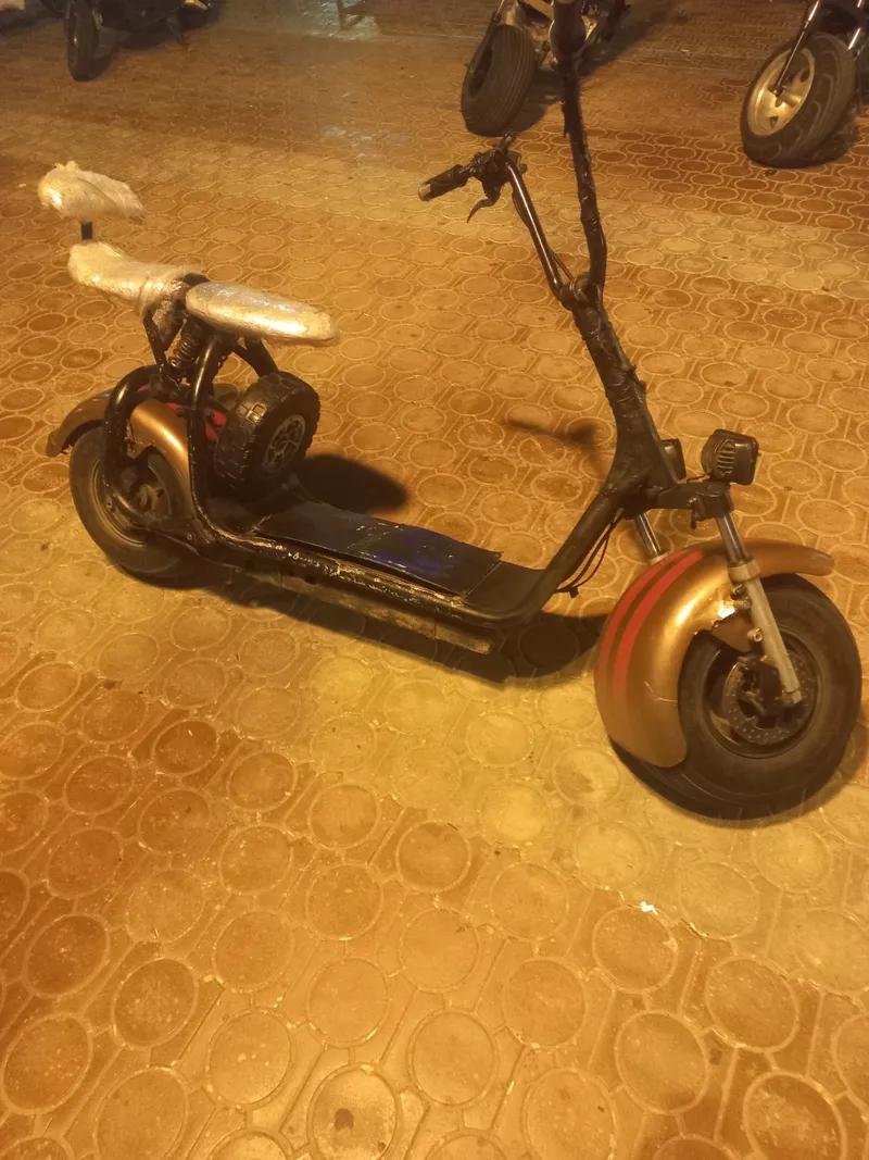 دراجات نارية سكوتر كهربائي 2025