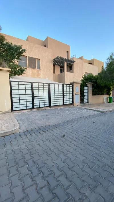 فيلا داخل كمبوند بالشيخ زايد في الجريا, كمبوند الشيخ زايد, الشيخ زايد, الجيزة - 12,500 جنيه