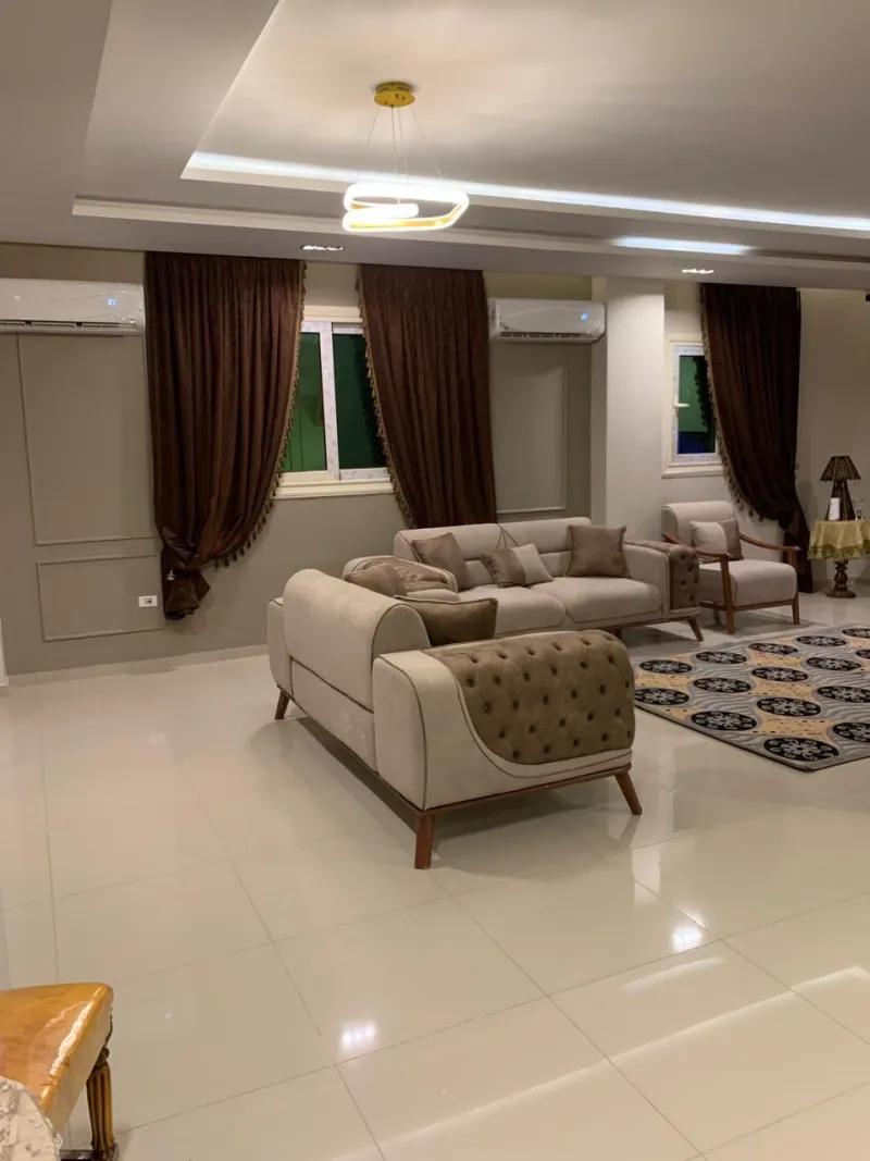 شقه في شيخ زايد الحاي 16امام مول مزار