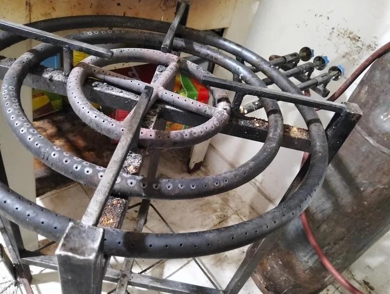 البيع موجود صاجات وصواني المونيوم حلواني في 6 أكتوبر, الجيزة - 40 EGP