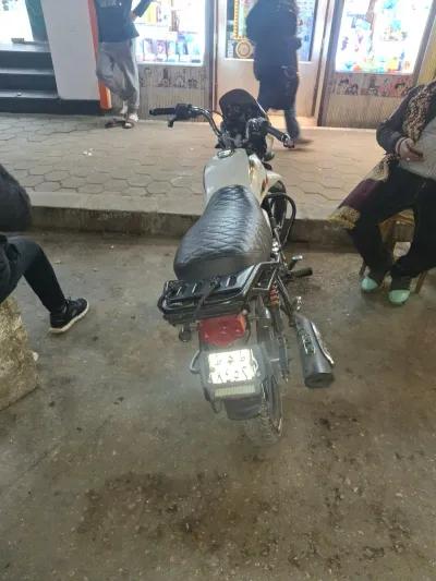 باجاج بوكسر بي ام 150 2024