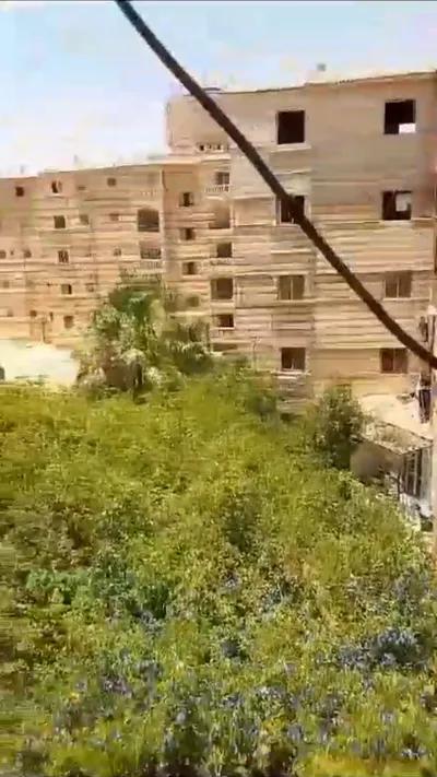 شقة للبيع في الحي الرابع, 6 أكتوبر, الجيزة - 1,650,000 جنيه