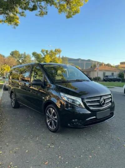 فخامة الصالون المتنقل.. إيجار مرسيدس فيانو VIP! في مصر الجديدة - هليوبلس, القاهرة - 1,200 جنيه